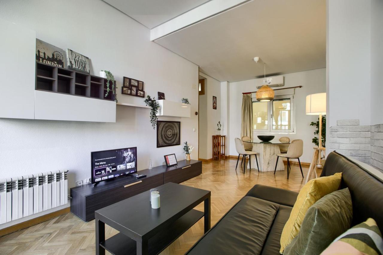 شقة Charming Elegant Gran Via مدريد المظهر الخارجي الصورة